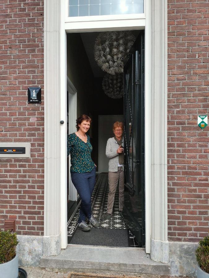 Familie- En Groepsverblijf Het Voorhuis Loon op Zand Εξωτερικό φωτογραφία